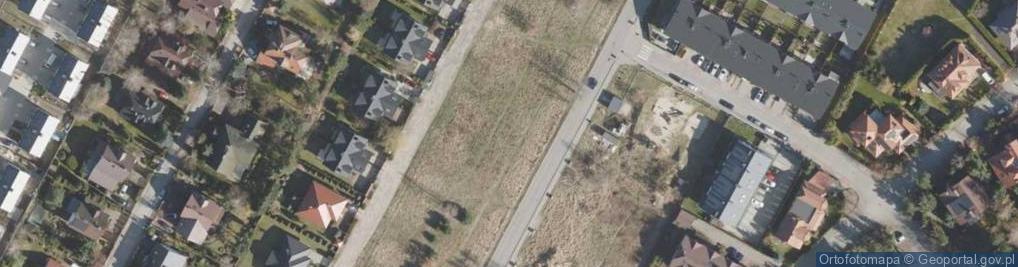 Zdjęcie satelitarne Sierakowska ul.