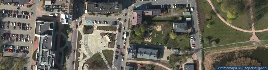 Zdjęcie satelitarne Sierakowskiego ul.
