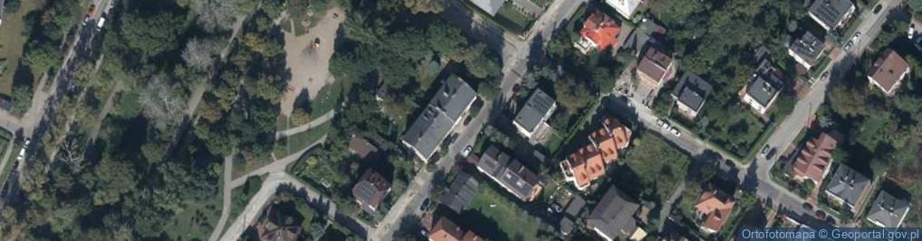 Zdjęcie satelitarne Spacerowa ul.