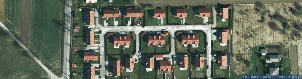 Zdjęcie satelitarne Spacerowa ul.