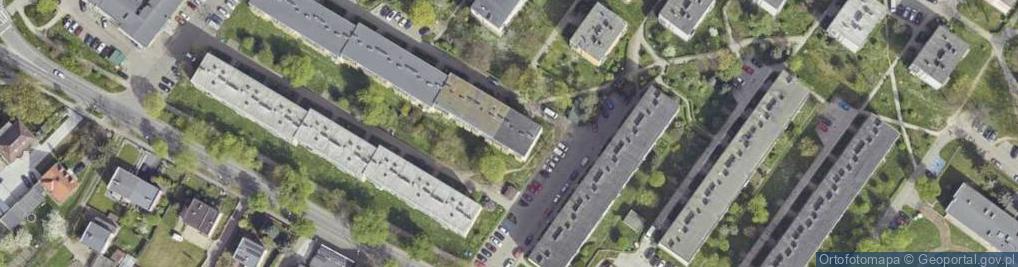 Zdjęcie satelitarne Sucharskiego Henryka, mjr. ul.