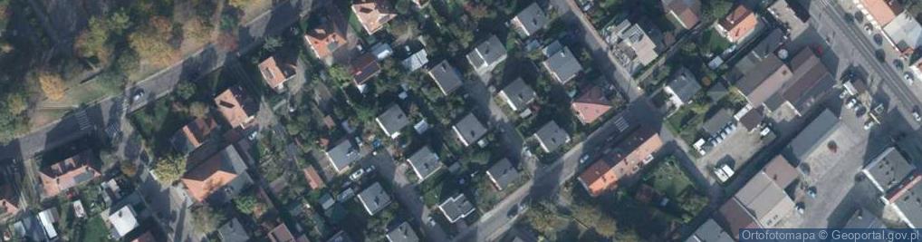 Zdjęcie satelitarne Sucharskiego Henryka, mjr. ul.