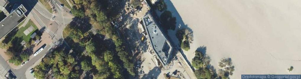 Zdjęcie satelitarne Sucharskiego Henryka, mjr. ul.