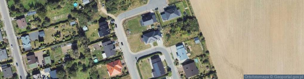 Zdjęcie satelitarne Sucharskiego Henryka, mjr. ul.