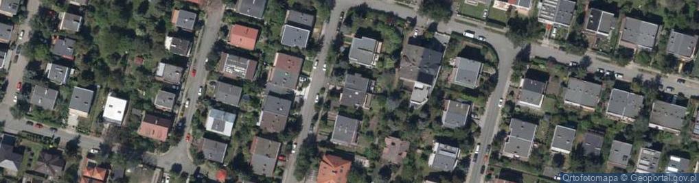 Zdjęcie satelitarne Sucharskiego Henryka, mjr. ul.