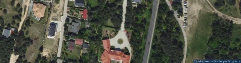 Zdjęcie satelitarne Świętej Puszczy ul.
