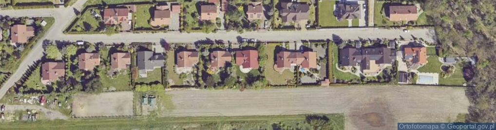 Zdjęcie satelitarne Sylwestrowa ul.