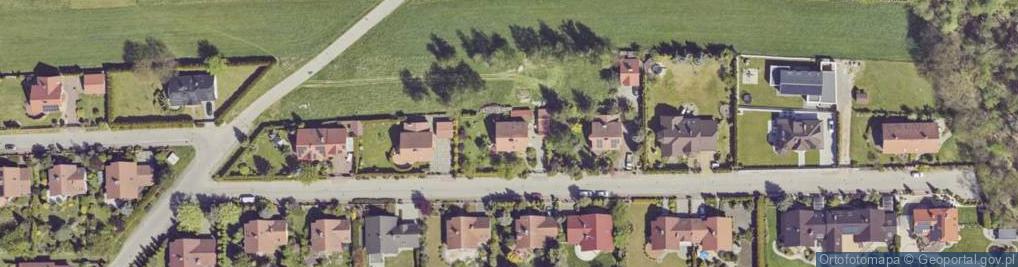 Zdjęcie satelitarne Sylwestrowa ul.
