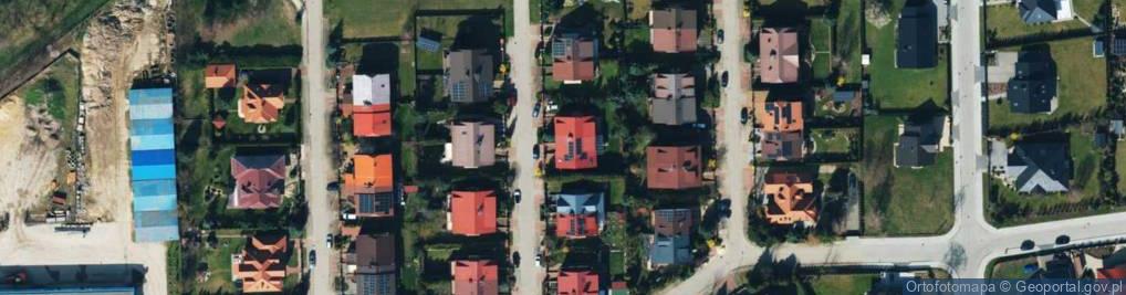 Zdjęcie satelitarne Szmaragdowa ul.