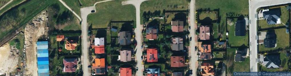 Zdjęcie satelitarne Szmaragdowa ul.