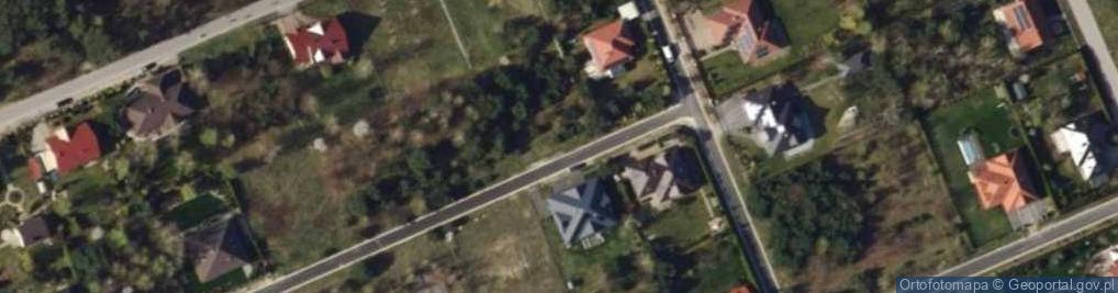 Zdjęcie satelitarne Szmaragdowa ul.
