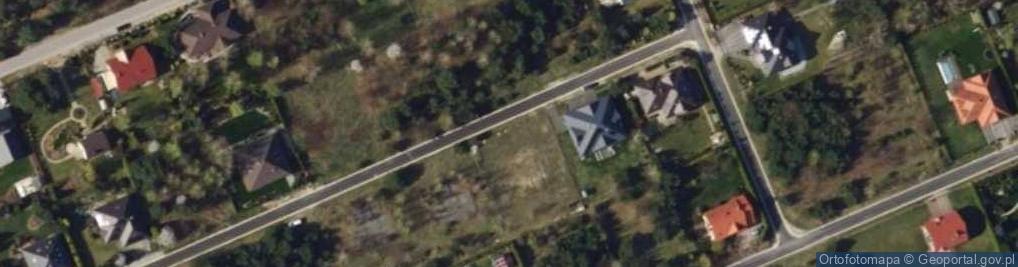 Zdjęcie satelitarne Szmaragdowa ul.