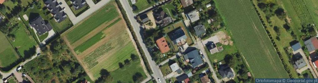 Zdjęcie satelitarne Szmaragdowa ul.