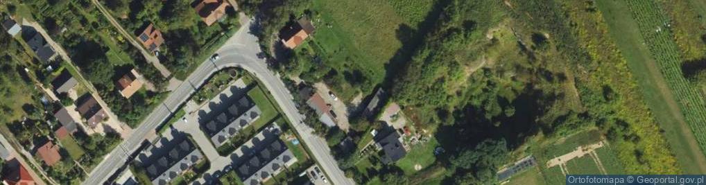Zdjęcie satelitarne Szmaragdowa ul.