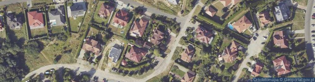 Zdjęcie satelitarne Szmaragdowa ul.