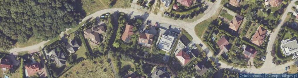 Zdjęcie satelitarne Szmaragdowa ul.