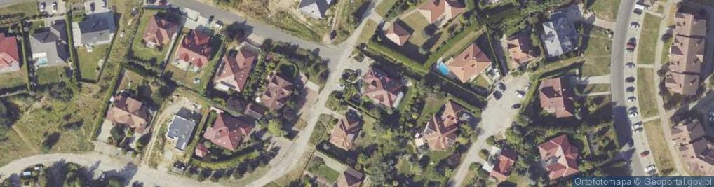 Zdjęcie satelitarne Szmaragdowa ul.