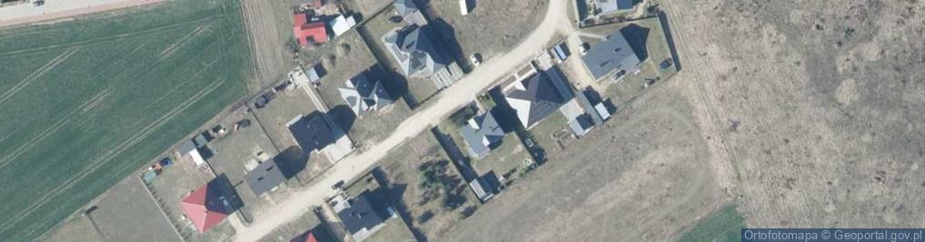 Zdjęcie satelitarne Szmaragdowa ul.