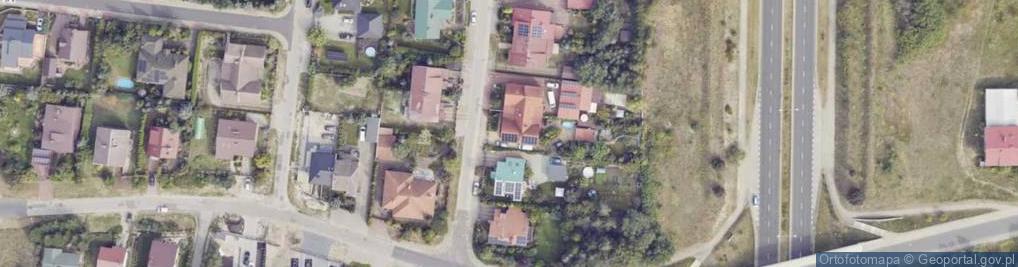 Zdjęcie satelitarne Szmaragdowa ul.