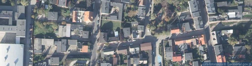Zdjęcie satelitarne Szymańskiego Romana, dr. ul.