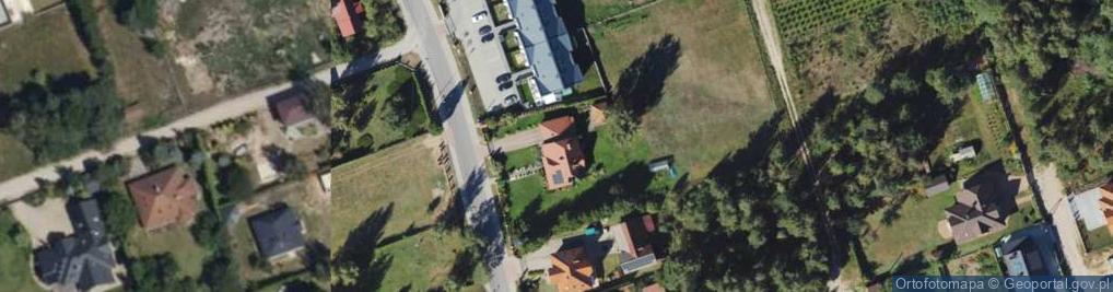 Zdjęcie satelitarne Szmaragdowa ul.