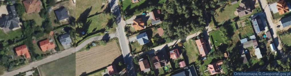 Zdjęcie satelitarne Szmaragdowa ul.
