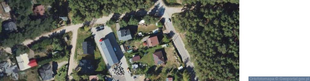 Zdjęcie satelitarne Szmaragdowa ul.