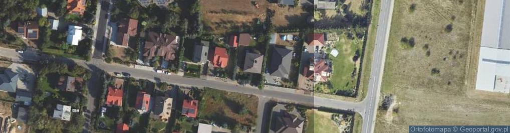 Zdjęcie satelitarne Szmaragdowa ul.