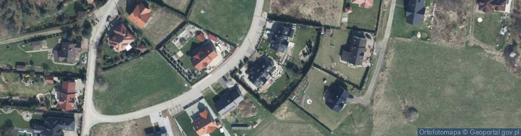 Zdjęcie satelitarne Szmaragdowa ul.