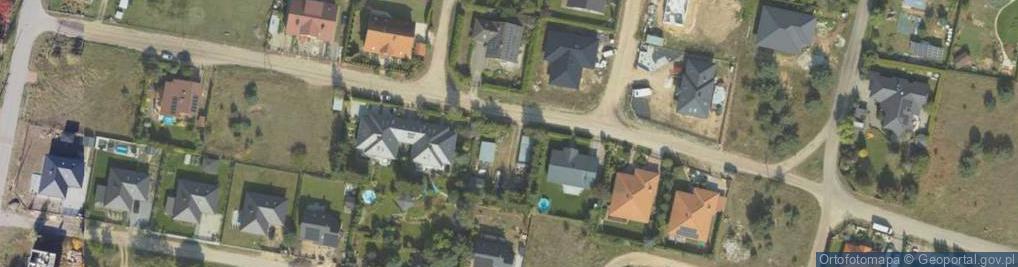Zdjęcie satelitarne Szmaragdowa ul.