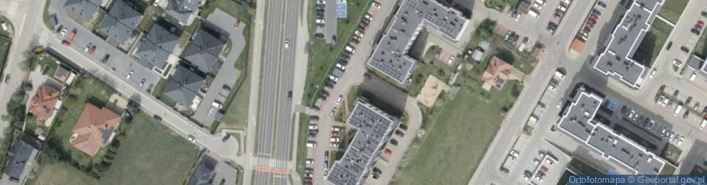 Zdjęcie satelitarne Szmaragdowa ul.