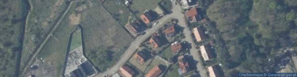 Zdjęcie satelitarne Szmaragdowa ul.