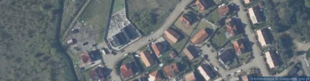 Zdjęcie satelitarne Szmaragdowa ul.