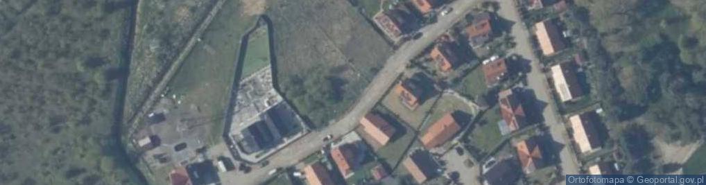 Zdjęcie satelitarne Szmaragdowa ul.