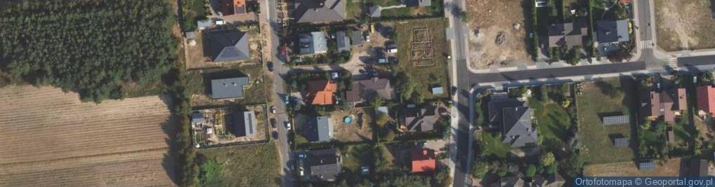 Zdjęcie satelitarne Szmaragdowa ul.