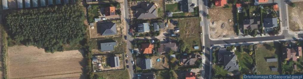 Zdjęcie satelitarne Szmaragdowa ul.