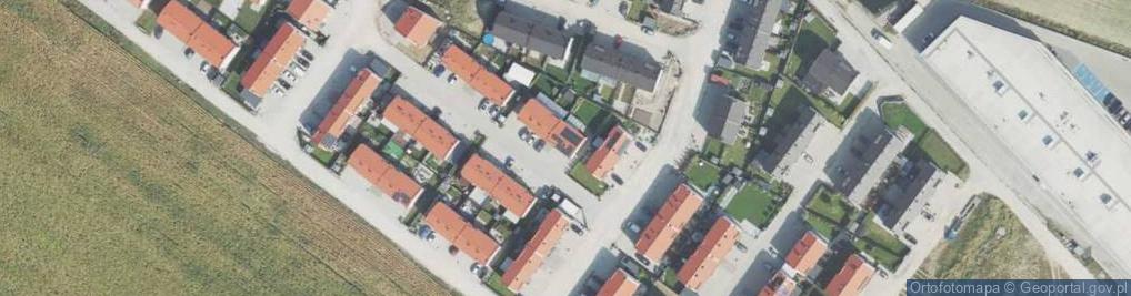 Zdjęcie satelitarne Szmaragdowa ul.