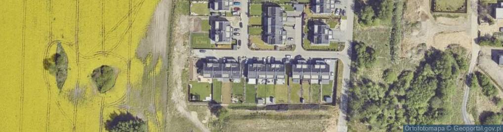 Zdjęcie satelitarne Szmaragdowa ul.