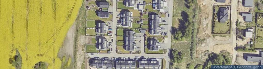 Zdjęcie satelitarne Szmaragdowa ul.