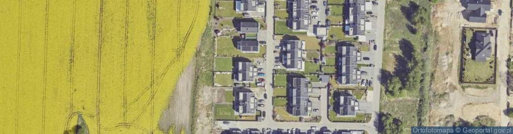 Zdjęcie satelitarne Szmaragdowa ul.