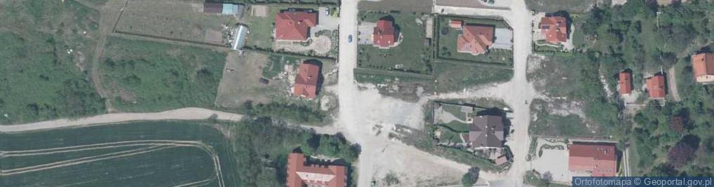 Zdjęcie satelitarne Szmaragdowa ul.