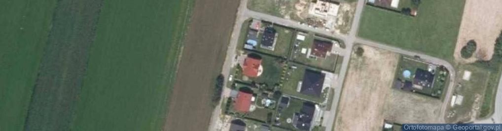 Zdjęcie satelitarne Szmaragdowa ul.