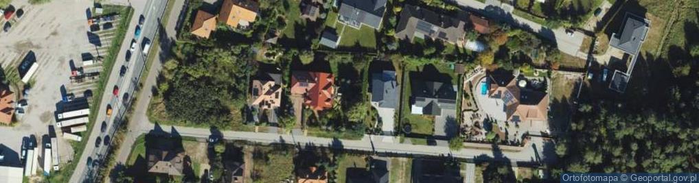 Zdjęcie satelitarne Szmaragdowa ul.