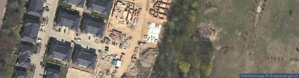 Zdjęcie satelitarne Szmaragdowa ul.