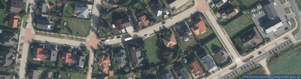 Zdjęcie satelitarne Szmaragdowa ul.