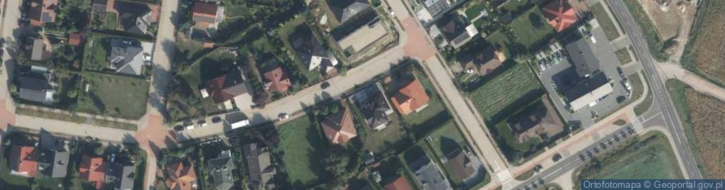 Zdjęcie satelitarne Szmaragdowa ul.
