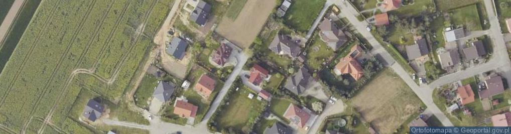 Zdjęcie satelitarne Szmaragdowa ul.