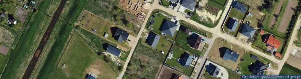 Zdjęcie satelitarne Szmaragdowa ul.