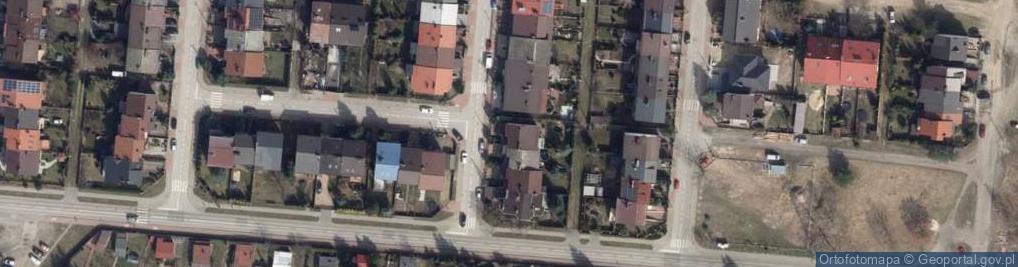 Zdjęcie satelitarne Szmaragdowa ul.
