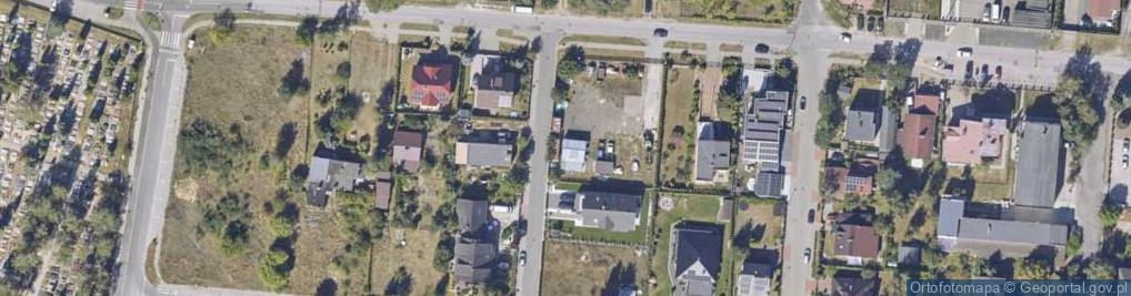 Zdjęcie satelitarne Szmaragdowa ul.